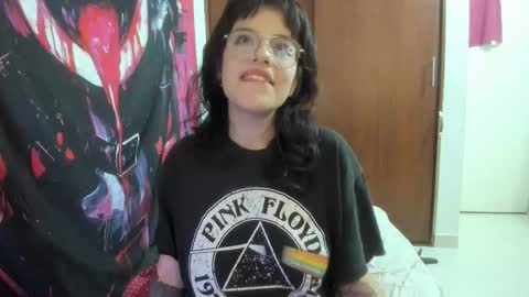 camila online show from 17, 12, 2025