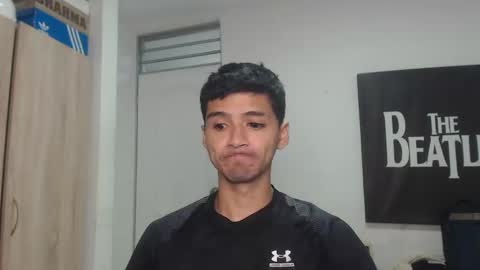 Snapshot of lucifferr_ chatting on 10, 2, 2025 leonel online show from 10, 2, 2025