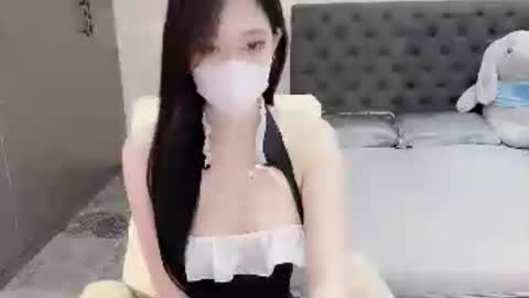 Snapshot of lucii04 chatting on 19, 6, 2026 lucii04 online show from 19, 6, 2026