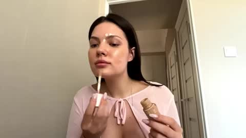 Snapshot of lucilabobadilla chatting on 30, 7, 2026 Lucy online show from 30, 7, 2026