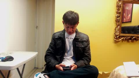 Snapshot of luckk_ chatting on 15, 6, 2026 luckk_ online show from 15, 6, 2026