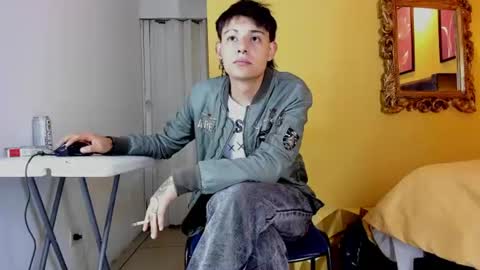 Snapshot of luckk_ chatting on 5, 7, 2026 luckk_ online show from 5, 7, 2026