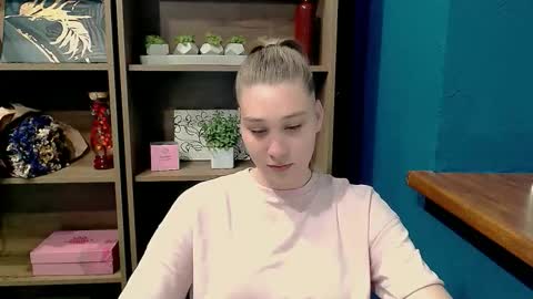 Snapshot of lucky_barbie chatting on 19, 5, 2026 Grace online show from 19, 5, 2026