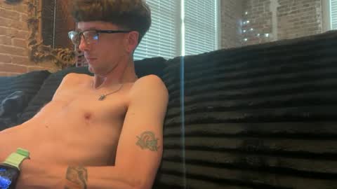 Snapshot of lucky_bme chatting on 20, 6, 2026 lucky_bme online show from 20, 6, 2026