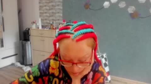 lucky_licky20 online show from 10, 9, 2025