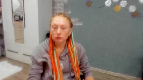 lucky_licky20 online show from 14, 11, 2025