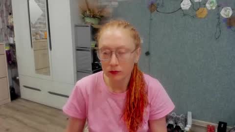 lucky_licky20 online show from 16, 12, 2025