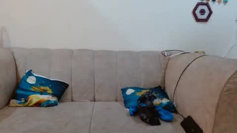 Crisiah online show from 9, 2, 2025