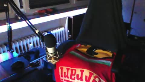        call me  Stefan online show from 17, 4, 2026