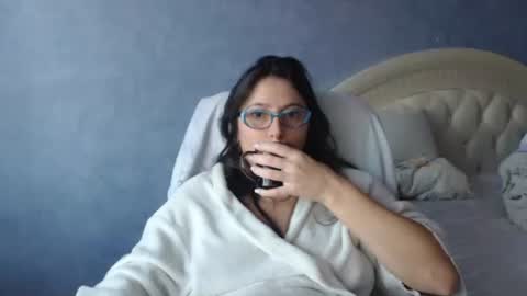 luckylinda23 online show from 26, 11, 2025