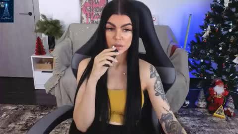 Monika online show from 17, 12, 2025