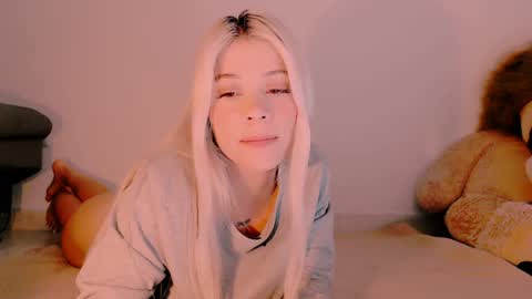 luckysapphire777 online show from 2, 2, 2025