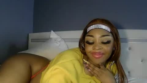 Snapshot of luckytonightx chatting on 21, 3, 2026 luckytonightx online show from 21, 3, 2026