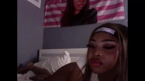 Snapshot of luckytonightx chatting on 31, 5, 2026 luckytonightx online show from 31, 5, 2026