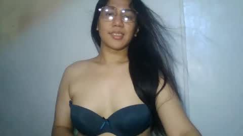 Snapshot of luckyts_cumx chatting on 17, 5, 2026 luckyts_cumx online show from 17, 5, 2026