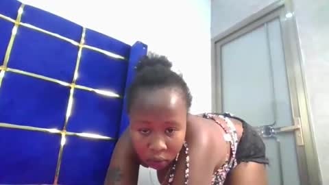 Snapshot of luckyy0001 chatting on 16, 10, 2025 Lopez online show from 16, 10, 2025