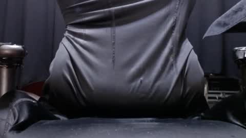 lucretiasissygothic online show from 15, 12, 2025