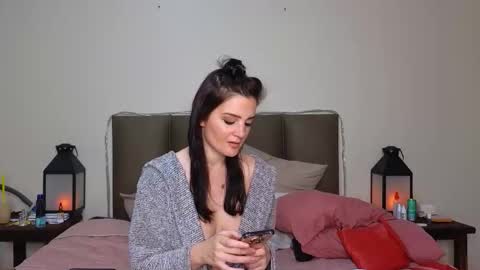 Lucy online show from 22, 10, 2025