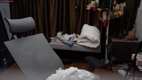 Lucy online show from 21, 9, 2025