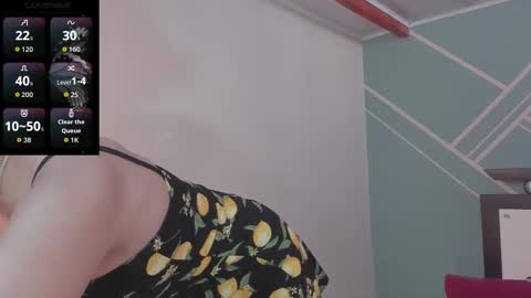 Snapshot of lucy_bluesea chatting on 31, 10, 2025 Lucy Herrera online show from 31, 10, 2025