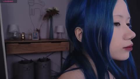  LUCY  online show from 27, 2, 2025