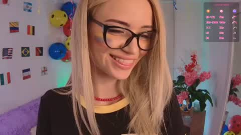 Snapshot of lucy_priincess chatting on 4, 7, 2026 lucy online show from 4, 7, 2026