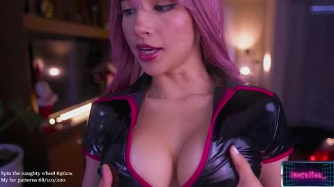 Snapshot of lucyallenx chatting on 9, 1, 2026 Lucy Alien online show from 9, 1, 2026