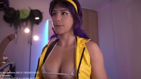 Snapshot of lucyallenx chatting on 20, 6, 2026 Lucy Alien online show from 20, 6, 2026