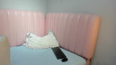 lucycarterr online show from 14, 6, 2026