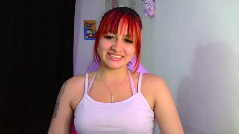 Snapshot of lucycherry__ chatting on 23, 1, 2025 LUCIA online show from 23, 1, 2025
