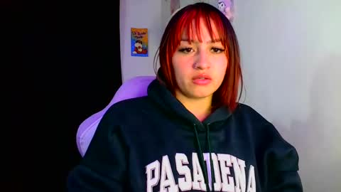 Snapshot of lucycherry__ chatting on 29, 1, 2025 LUCIA online show from 29, 1, 2025