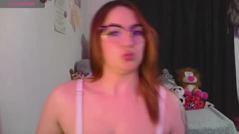 Snapshot of lucycherry__ chatting on 16, 9, 2025 LUCIA online show from 16, 9, 2025