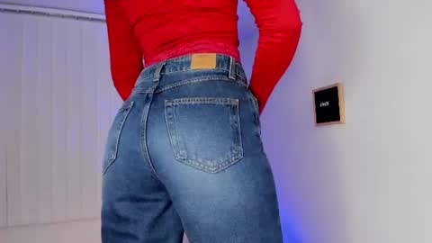 Snapshot of lucygarciia chatting on 10, 7, 2026 Lucy online show from 10, 7, 2026