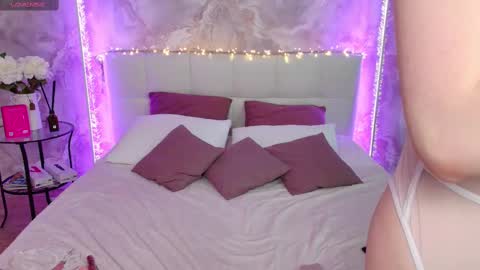 Snapshot of lucyhornydoll chatting on 5, 3, 2025 Lucy online show from 5, 3, 2025