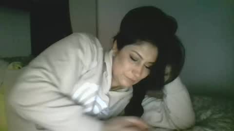 lucybylucy online show from 4, 12, 2025