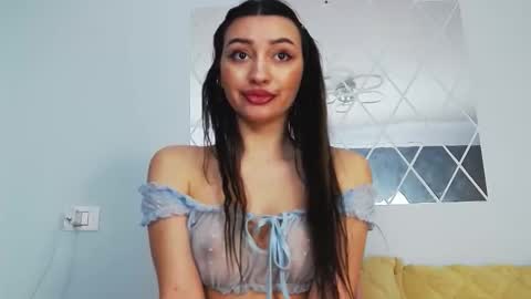 Lucy Kims online show from 14, 2, 2026