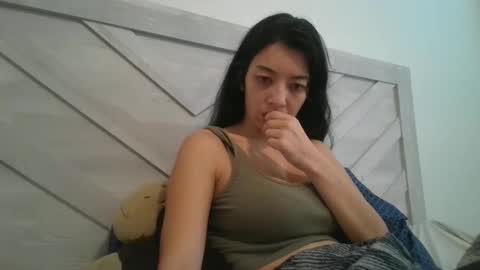 Snapshot of lucylitt25 chatting on 11, 9, 2025 lucylitt25 online show from 11, 9, 2025