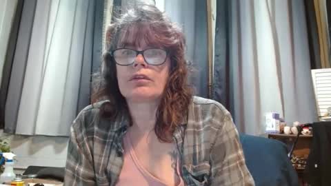 lucylling online show from 18, 2, 2025