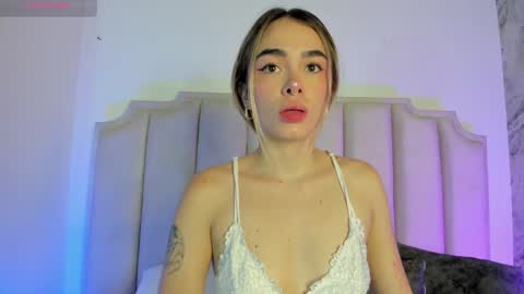 Lucy Vega online show from 8, 1, 2025