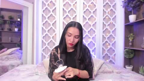Snapshot of lucyy_liiu chatting on 30, 1, 2025 Lucy Liiu online show from 30, 1, 2025