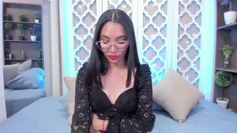 Snapshot of lucyy_liiu chatting on 10, 3, 2025 Lucy Liiu online show from 10, 3, 2025