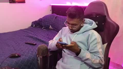 Snapshot of lufehott chatting on 2, 1, 2025 lufehott online show from 2, 1, 2025