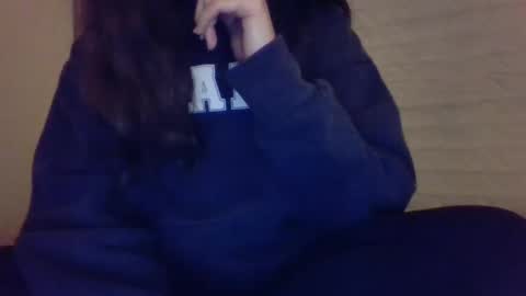 Snapshot of lufuck chatting on 20, 11, 2025 Lucie online show from 20, 11, 2025