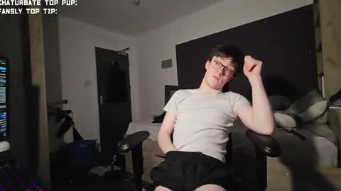 LuciferdaRoyale online show from 15, 1, 2025