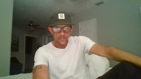 Snapshot of luiggii0904 chatting on 11, 4, 2026 luiggii0904 online show from 11, 4, 2026