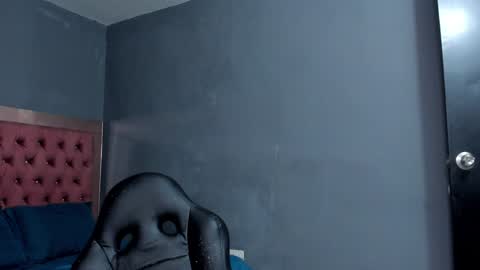 Snapshot of luigi1_ chatting on 28, 12, 2024 Luigi Vitale online show from 28, 12, 2024