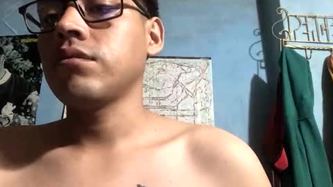 Snapshot of luiperezs chatting on 28, 10, 2025 Moritz online show from 28, 10, 2025