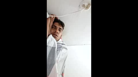 luis2000588392 online show from 9, 4, 2026