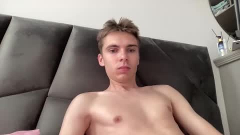 Luis online show from 15, 10, 2025