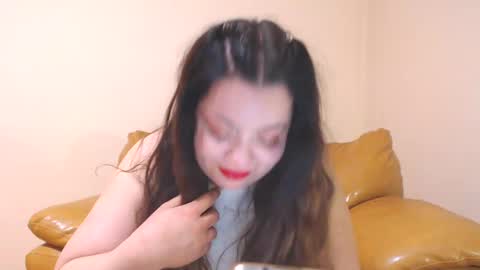 Cassie online show from 4, 3, 2025